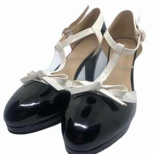 Black and White Mary Jane Style T-Strap Pumps Women’s US 8.5 NWOT